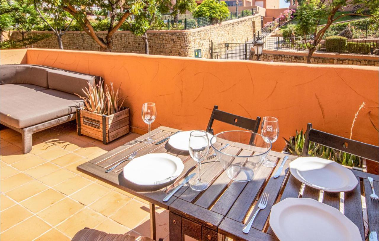 Awesome In Elviria With Wifi Apartment Marbella