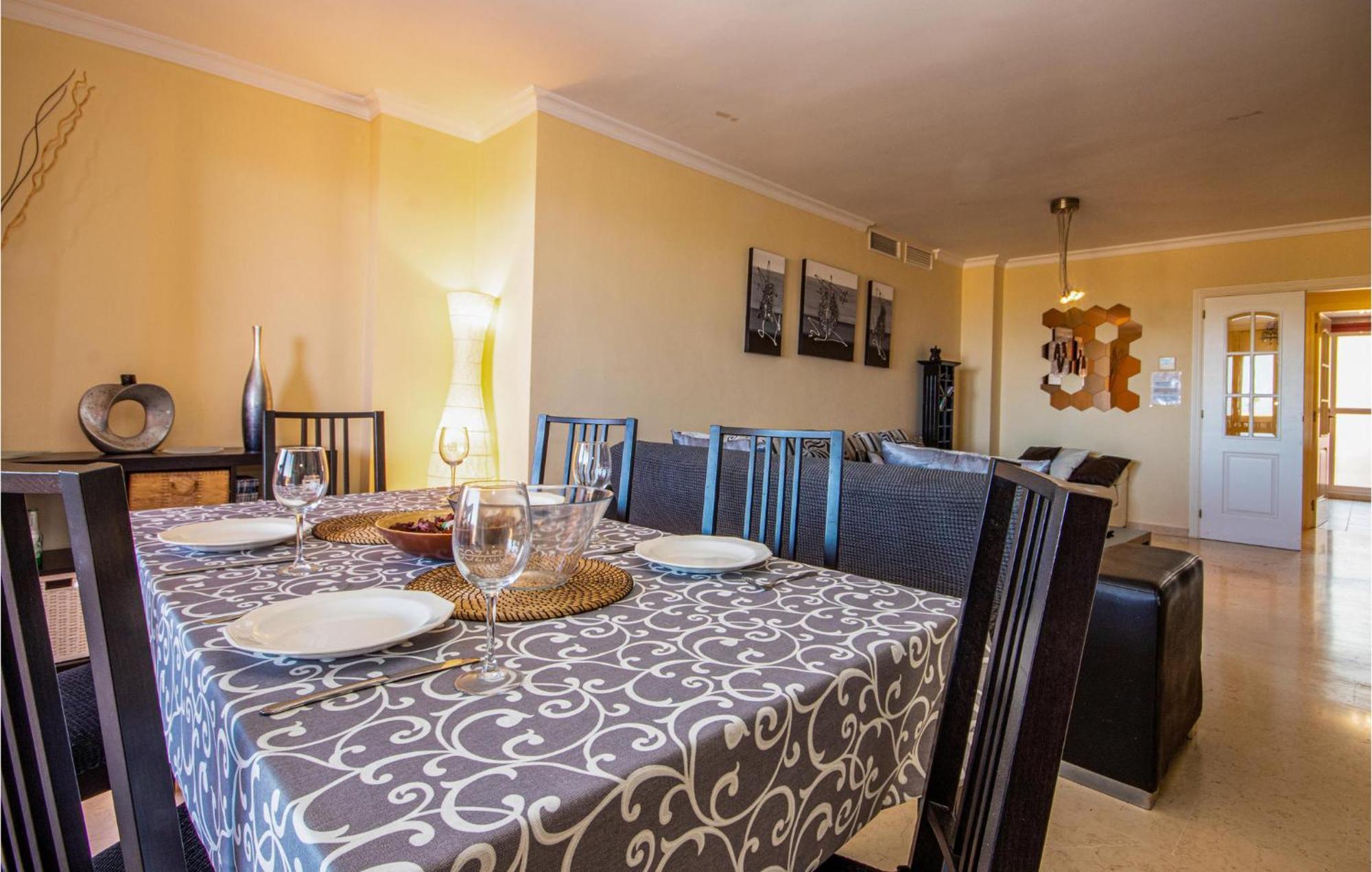 Awesome In Elviria With Wifi *