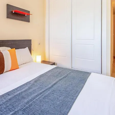 Nice apartment in Elviria with 2 Bedrooms&Outdoor swimming pool Marbella Buitenkant foto