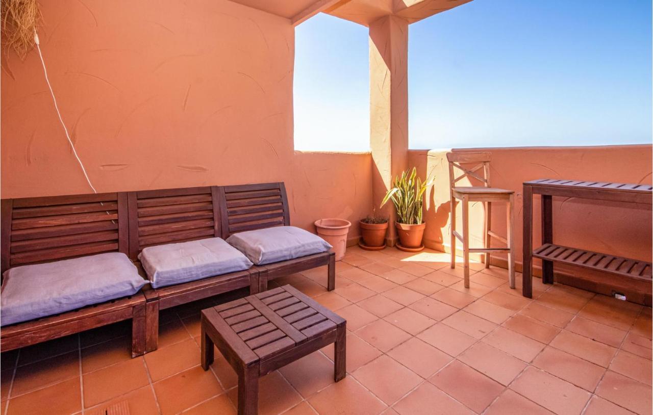 In Elviria With 2 Bedrooms&outdoor Swimming Pool Marbella